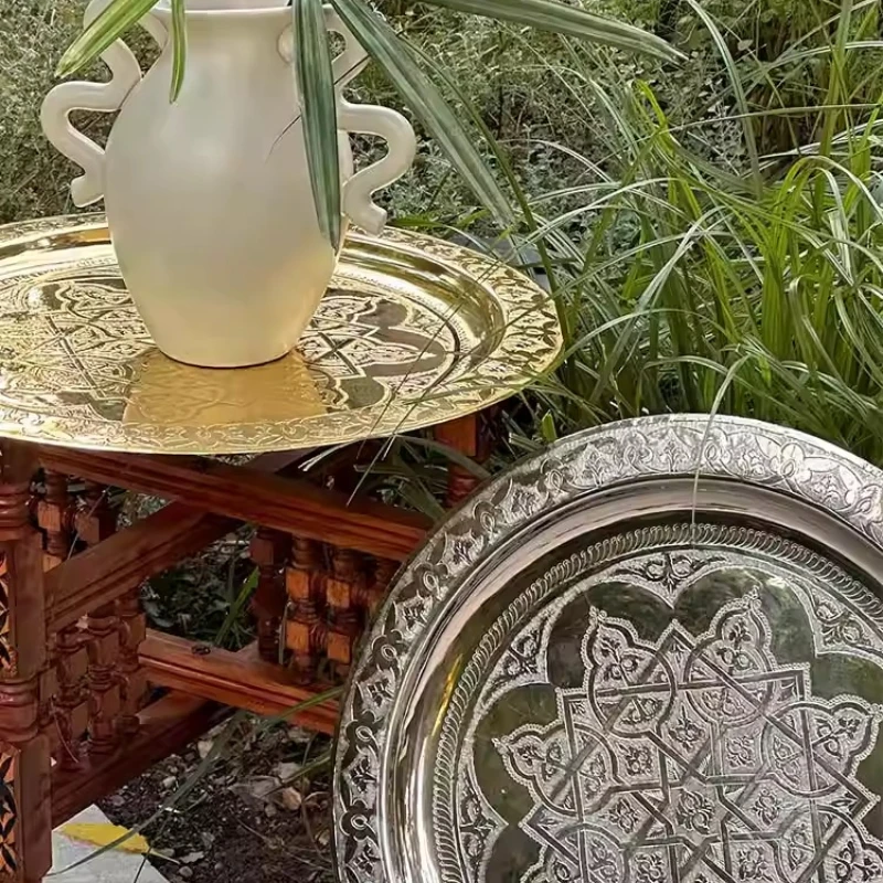 Ancient style in cedar wood, folding coffee table