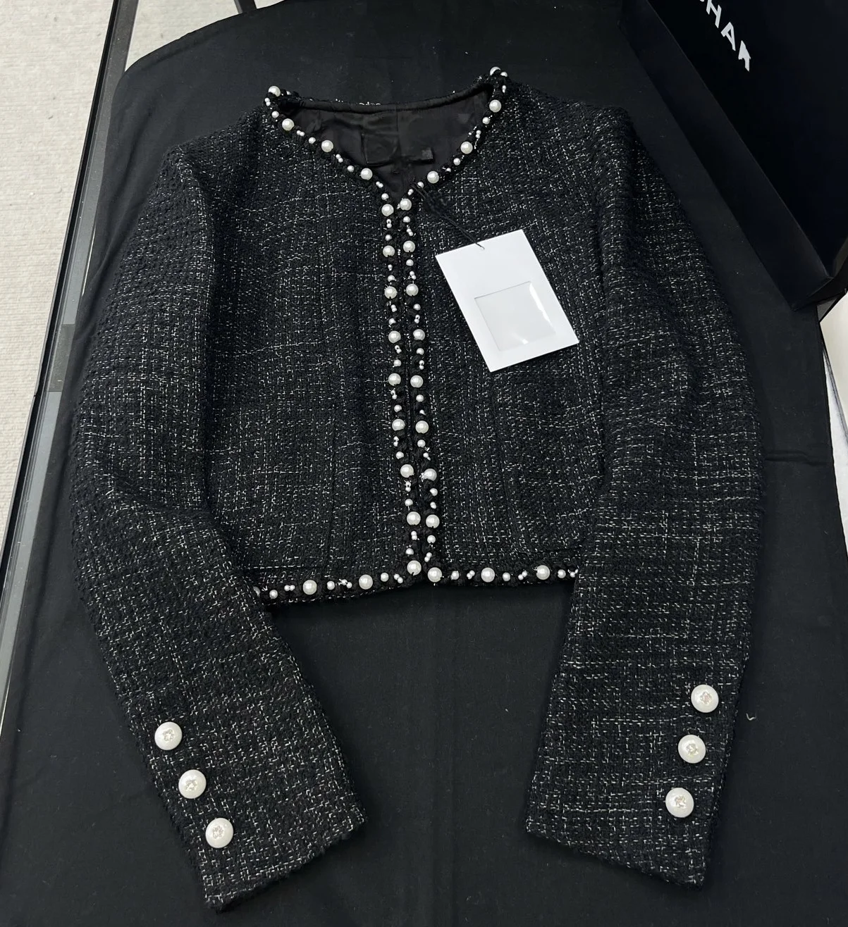 

New women's jacket with black silver sequins, tweed, pearl decoration, short jacket with silk lining, same shorts, sold s