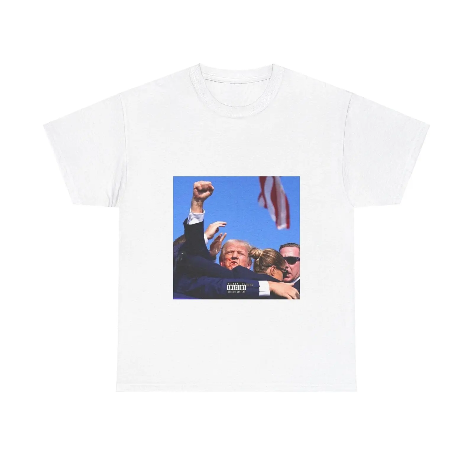 Camiseta de la cubierta del álbum de tiro de la bomba del puño de Donald Trump