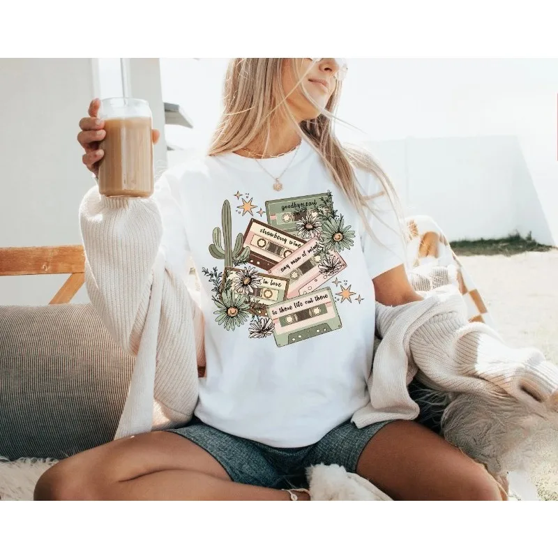Western Cowgirl Concert Tee – Retro Nashville Rodeo Shirt, Vintage Country Music Graphic T-Shirt, Comfort Colors® Western Top