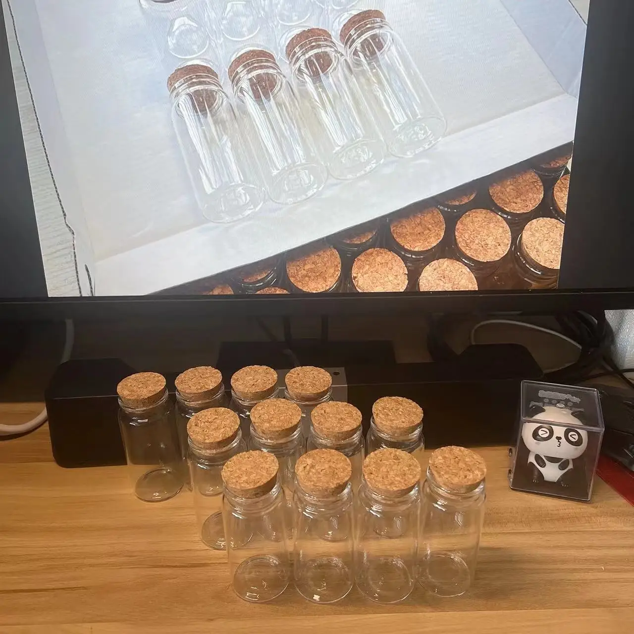 12 قطعة 60 مللي عيد الميلاد الحلوى الزجاج زجاجة الفلين 26x37x80 مللي متر قارورة صغيرة حفلة صغيرة الزجاج الجرار الحاويات DIY بها بنفسك الحرفية تخزين التوابل