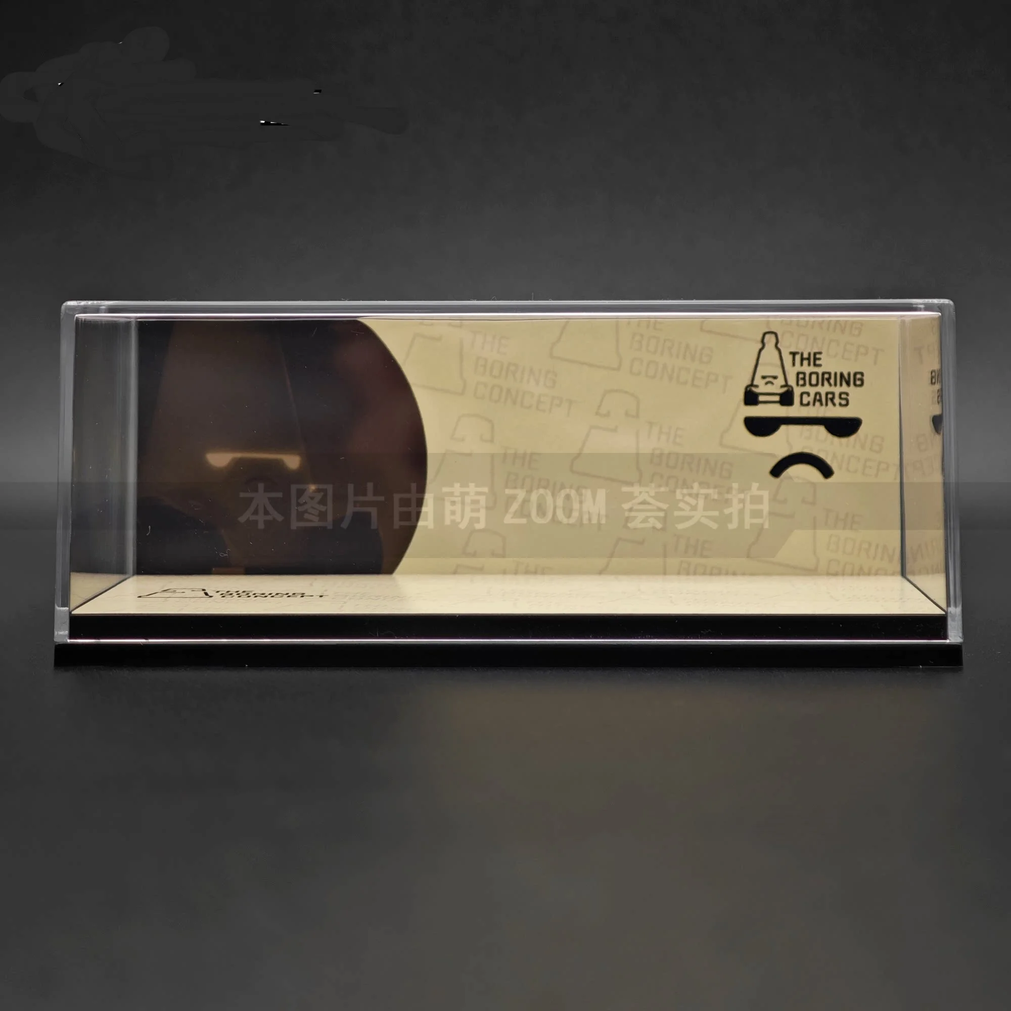 

Акриловый демонстрационный бокс-диорама для моделей в масштабе 1:64