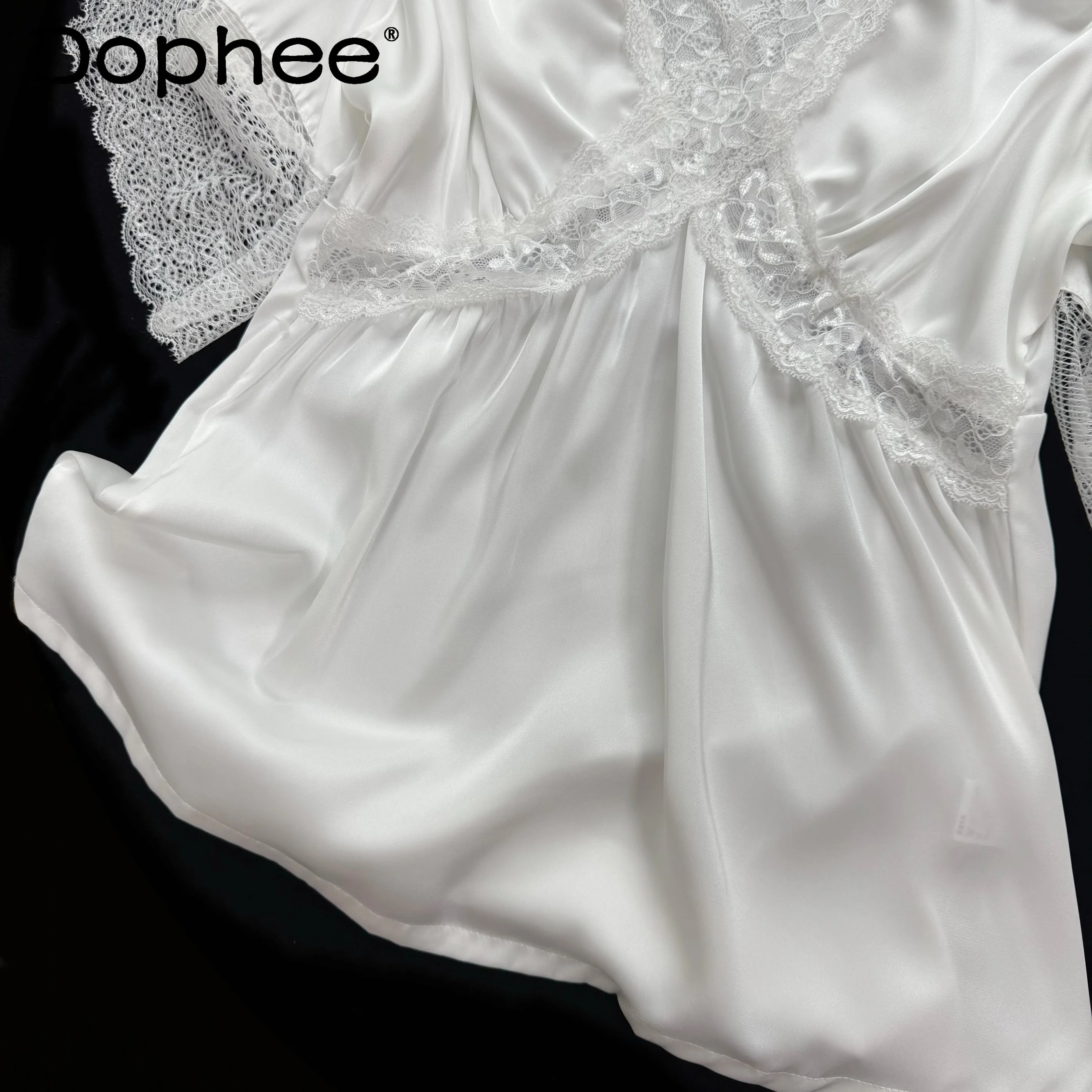 2025 new sexy ice silk short-sleeved pajamas women's sweet and elegant with chest pads, cool and comfortable loungewear set