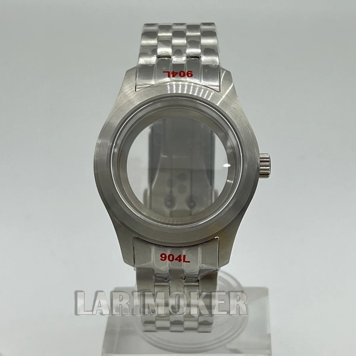 36mm 39mm シルバー ブラッシュド ケース ステンレススチール ブレスレット ドーム型サファイアガラス NH35A NH36A ETA2824 Miyota9015 ムーブメントに適しています