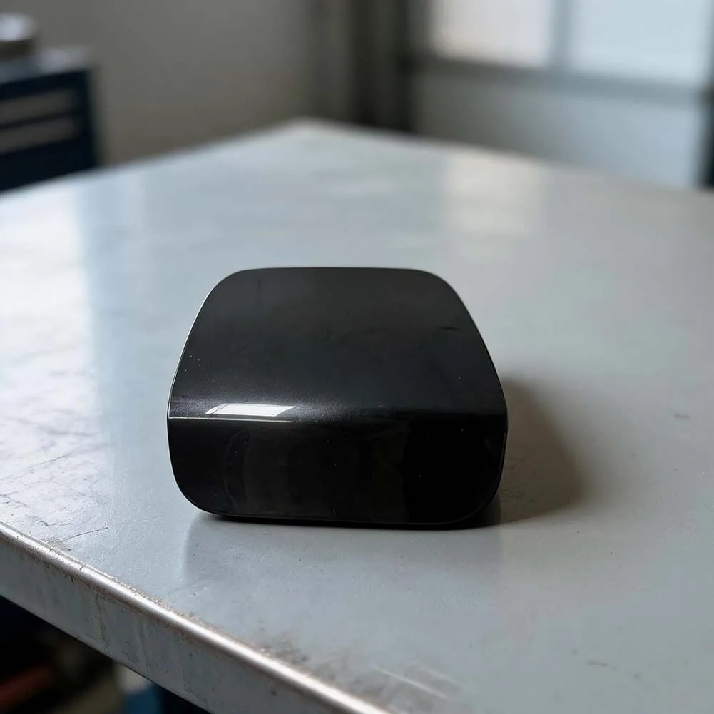 For Fuel System Protection Fuel Door Lid Direct Replacement Precise Fitment Metal Construction Smooth Operation