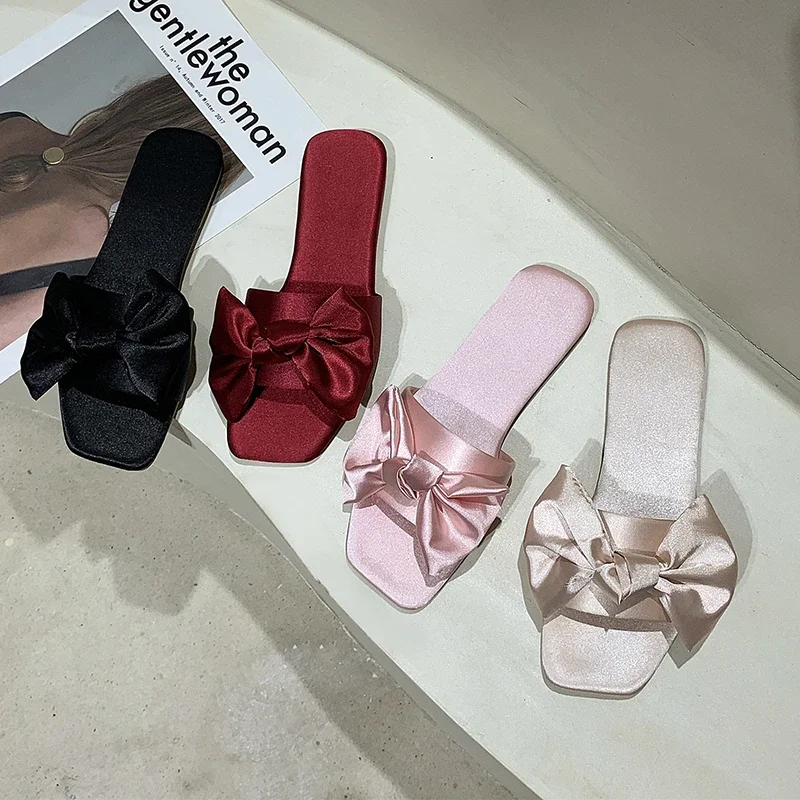 

2023 New Red Wedding Slippers Ladies Sandals Summer Shoes Ladies Satin Soft Sole Bridesmaid Slippers Solid Color Women Sandals