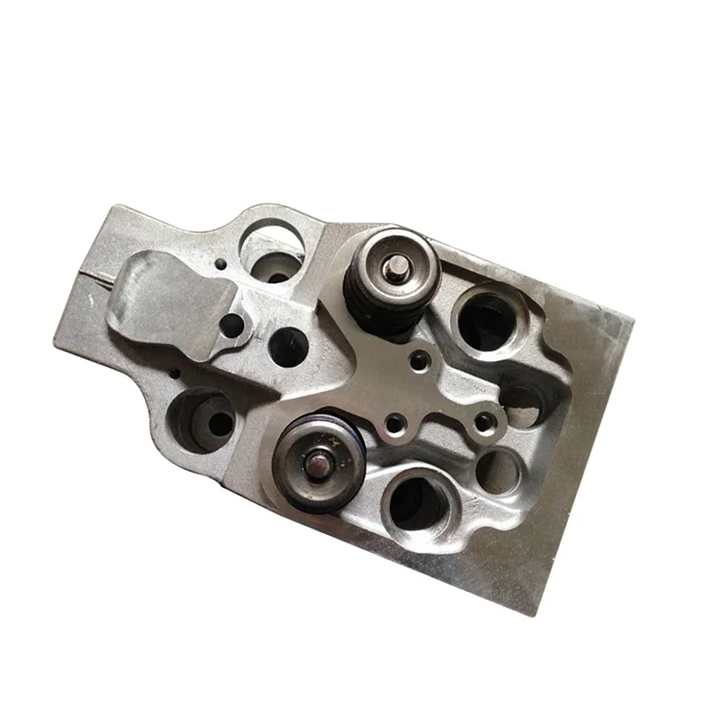 

For BFL914 Diesel Engine Parts 04235105 04235409 Cylinder Head For Deutz