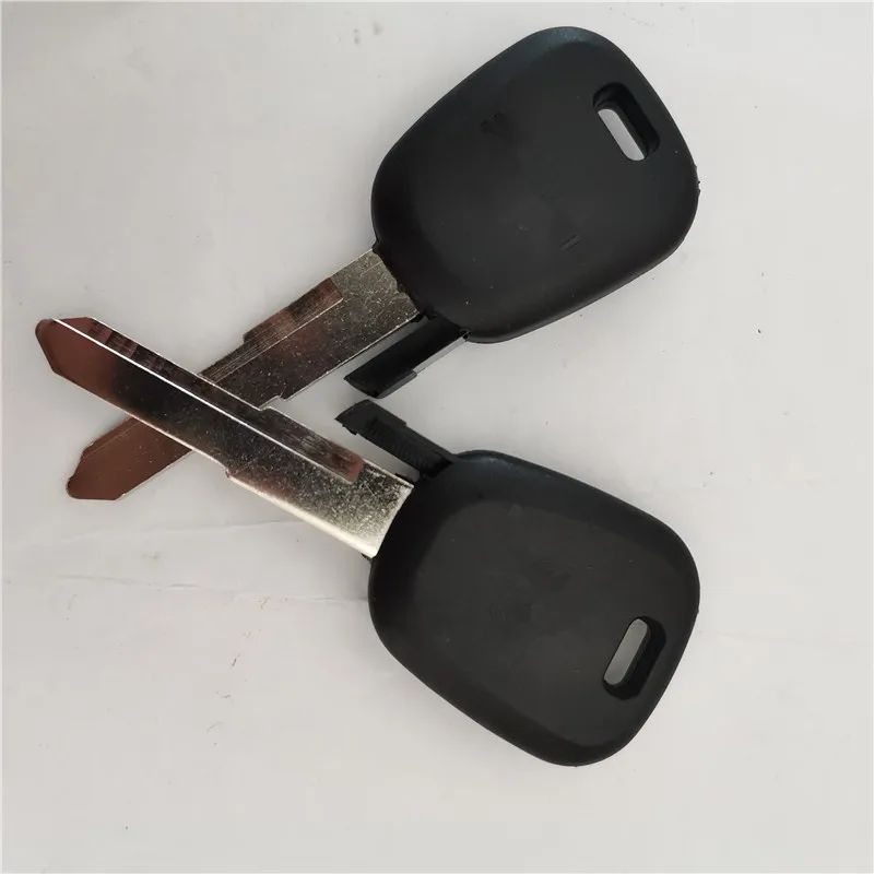 

5pcs Replacement Transponder Key Case Shell For Suzuki Swift (can install chip) Car Key Case