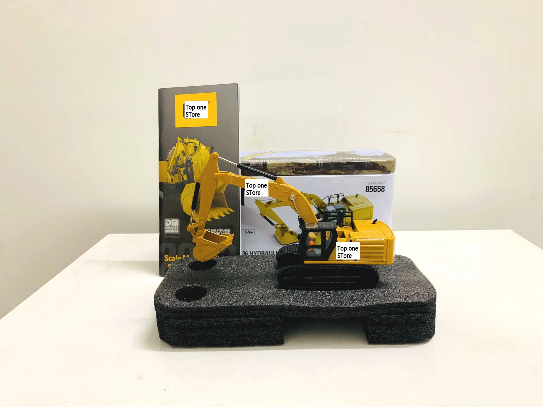 

DM 336 Hydraulic Excavator Next Generation 1/87 HO Scale Metal Construction Vehicles Model By DieCast Masters 85658 Gift toy