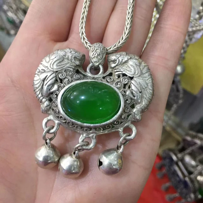 

Antique Miscellaneous Tibetan Silver Inlaid Imitation Gemstone Ruyi Lock Bell Pendant Miao Silver Inlaid Gemstone Pixiu Hanging
