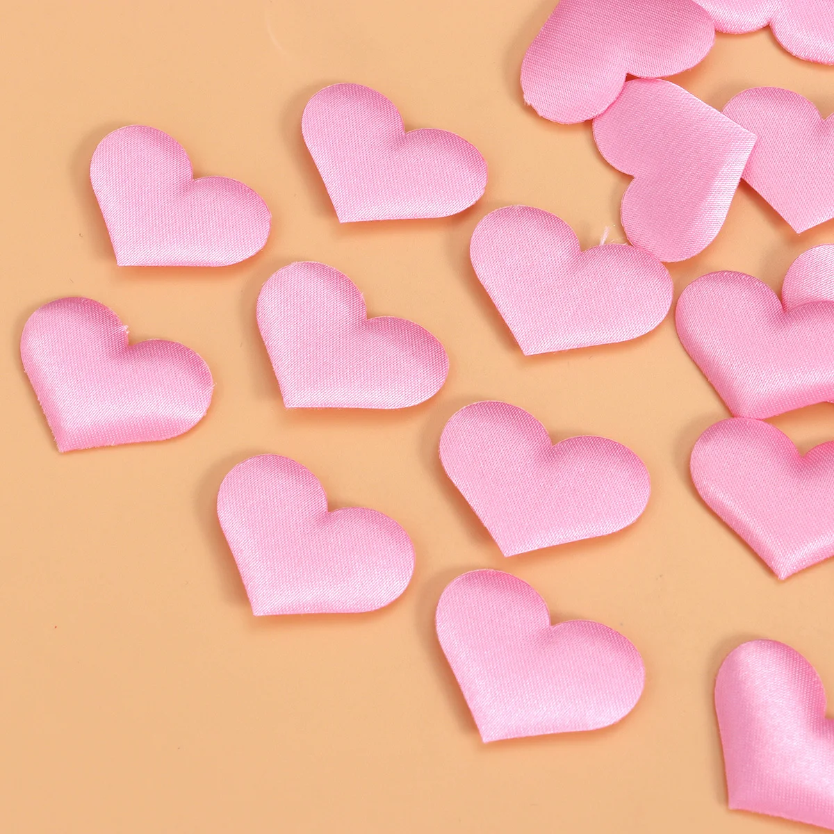 

100Pcs Sponge Heart Confetti Premium Artificial Petals Pink Wedding Engagement Table Decoration Romantic Party Props