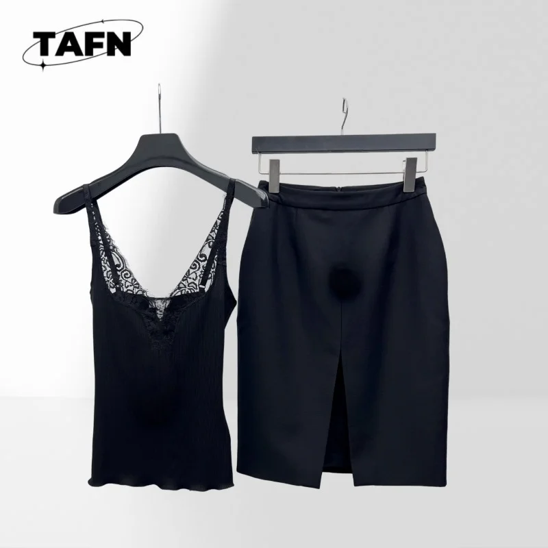 Fashion-Forward Women's Skirt and Top Set, Easy to Style for Any Event Women's Skirt Set Comfortable Stylish Summer Wear AJ2810