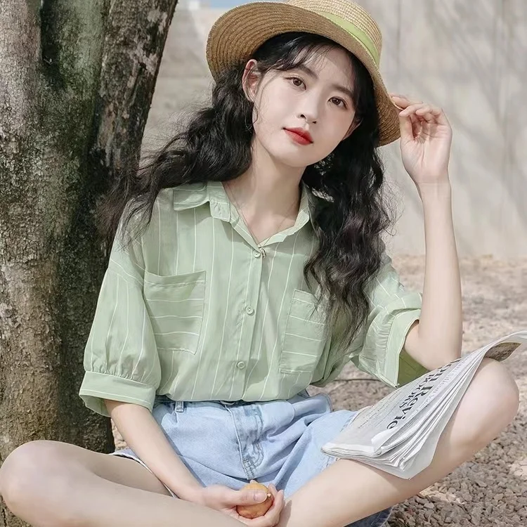 

Кружевные многослойные укороченные рубашки с короткими рукавами, женские праздничные милые женские художественные городские студенческие молодежные трендовые массивные рубашки