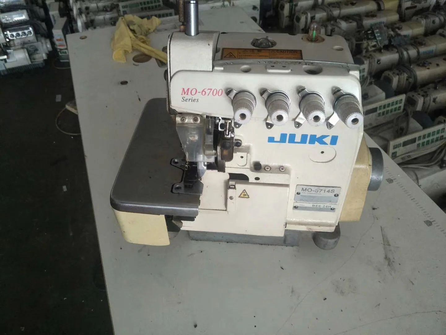 JK 6714 Used And High Speed Industrial Overlock Sewing Machine