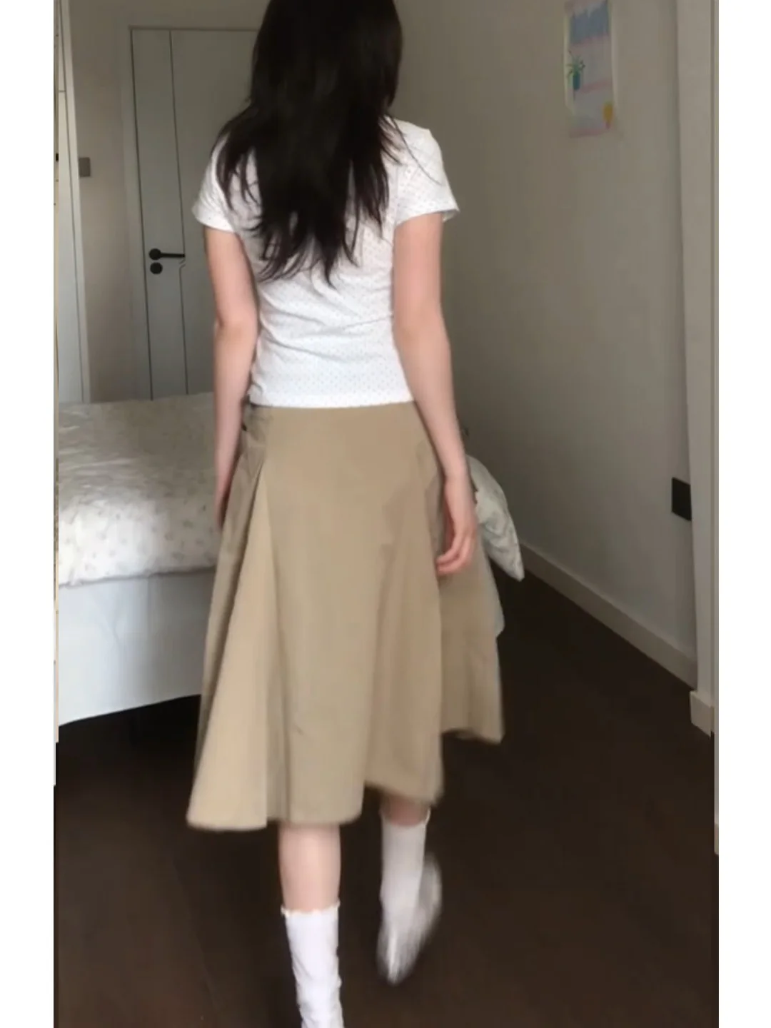 Khaki Color Low Waist Loose Casual Women's A-Line Midi Skirt Versatile Commute Friendly Half-Length Insert Card Skirt