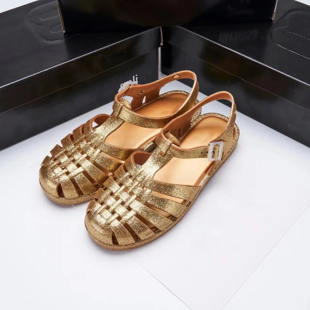 2024 New Color Women Roman Sandals Female Sparkle Braided Head Hollow Retro Ladies Jelly Shoe Simple Beach Classical Style SM223