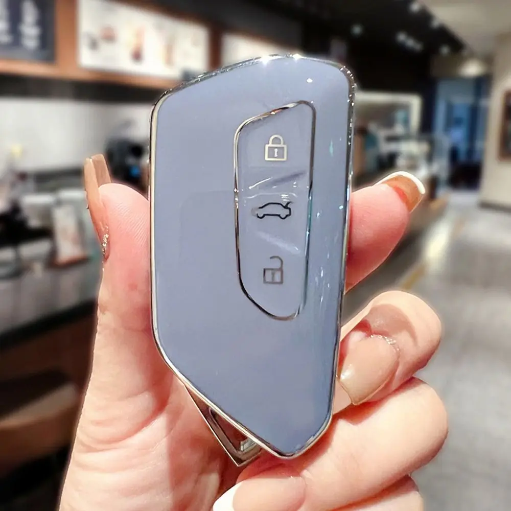 Soft TPU Remote Key Case 3 Button Holder Car Key Case for VW Volkswagen/Golf 8 MK8 ID.3 ID.4 /Cupra/Skoda/Octavia A8/SEAT