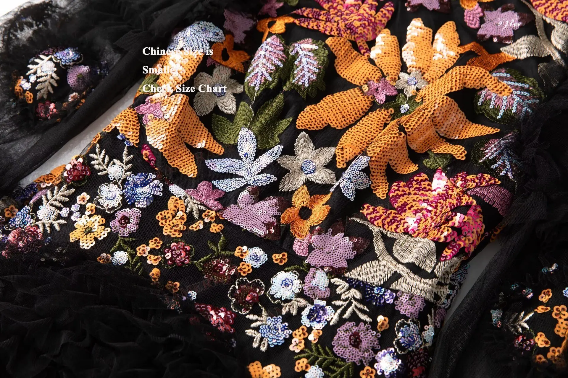 فساتين صيفية فاخرة رسمية للسهرات ترتر للنساء مطرزة بكشكشة وأكمام طويلة فستان ماكسي أسود للحفلات الراقصة والزفاف من التول