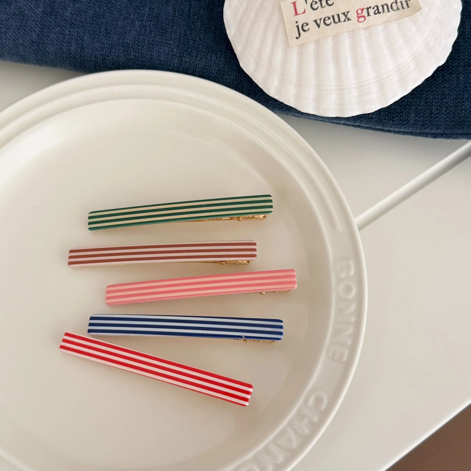 

Enamel Drip Oil Flat Hair Clip Candy Color Korean Style Simple Versatile Side Clip for Girls Students Daily Wear Accessories