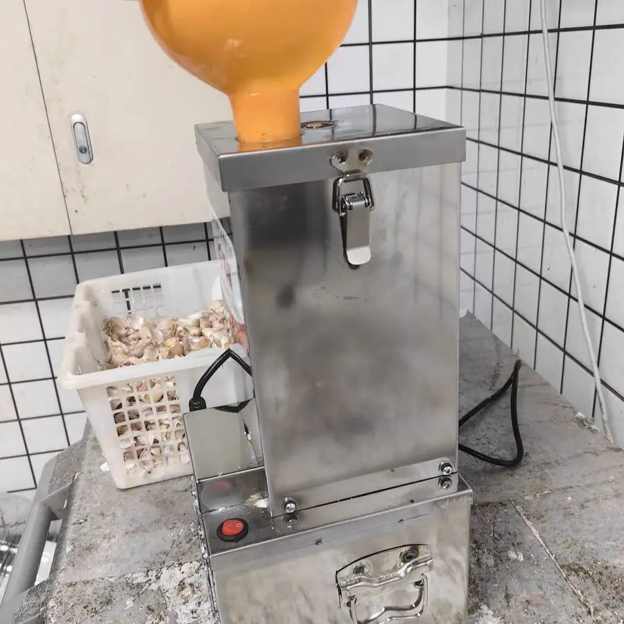 

Автоматическая машина для очистки чеснока Коммерческая электрическая машина для очистки чеснока Бытовой электрический кухонный комбайн