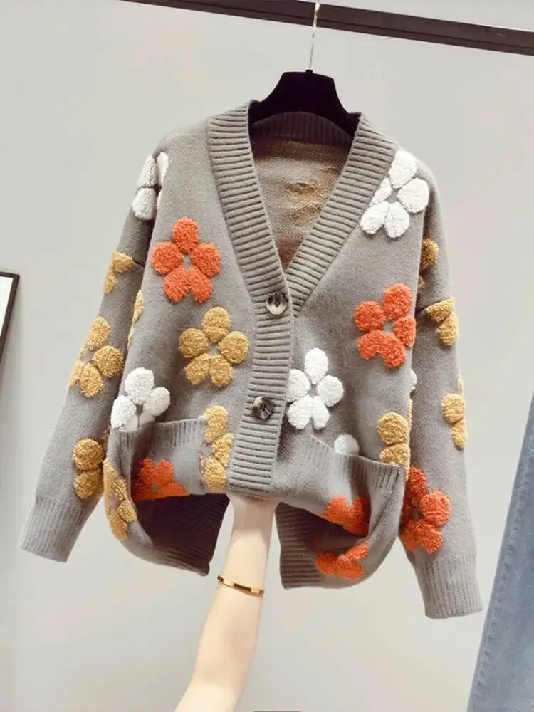 2025 Autumn And Winter Fashion New Women's Knitted Long-sleeved V-neck Sweater Cardigan Jacket Women Loose Casual Jumper Top image 3
