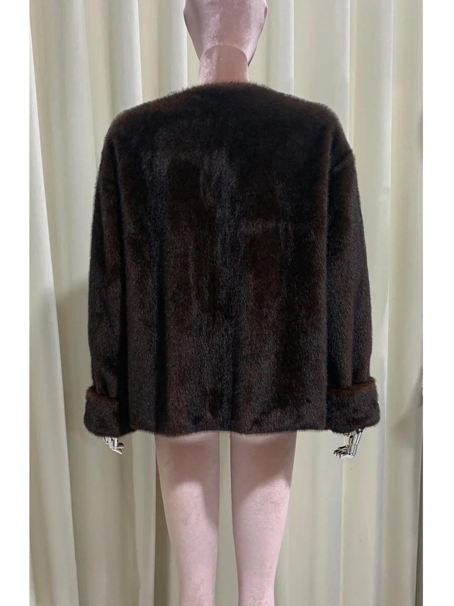 秋冬ショート丈ゆったり厚手暖かいブラウンフェイクミンクファーコート女性用モダンエレガント高級デザイナー服シックふわふわジャケット
