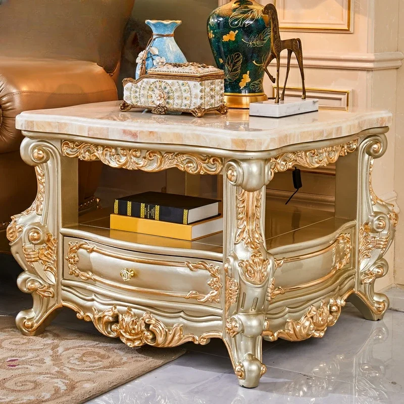 European style square table, American style villa, luxurious living room, solid wood carved marble corner, several guests