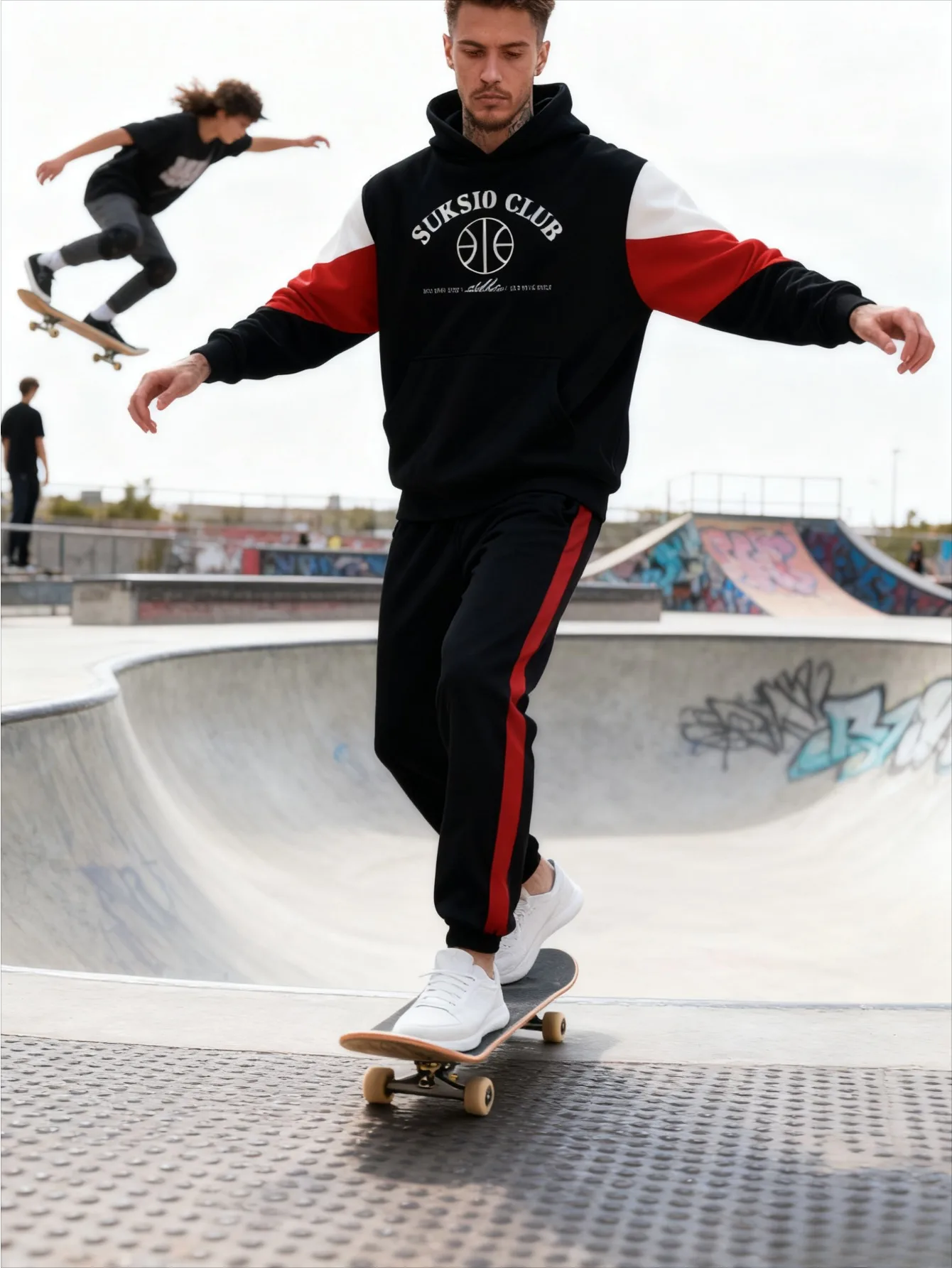 بدلة رياضية بغطاء للرأس بطباعة رقمية للرجال أوروبية وأمريكية - قماش سويت شيرت عالي الجودة وصديق للبشرة