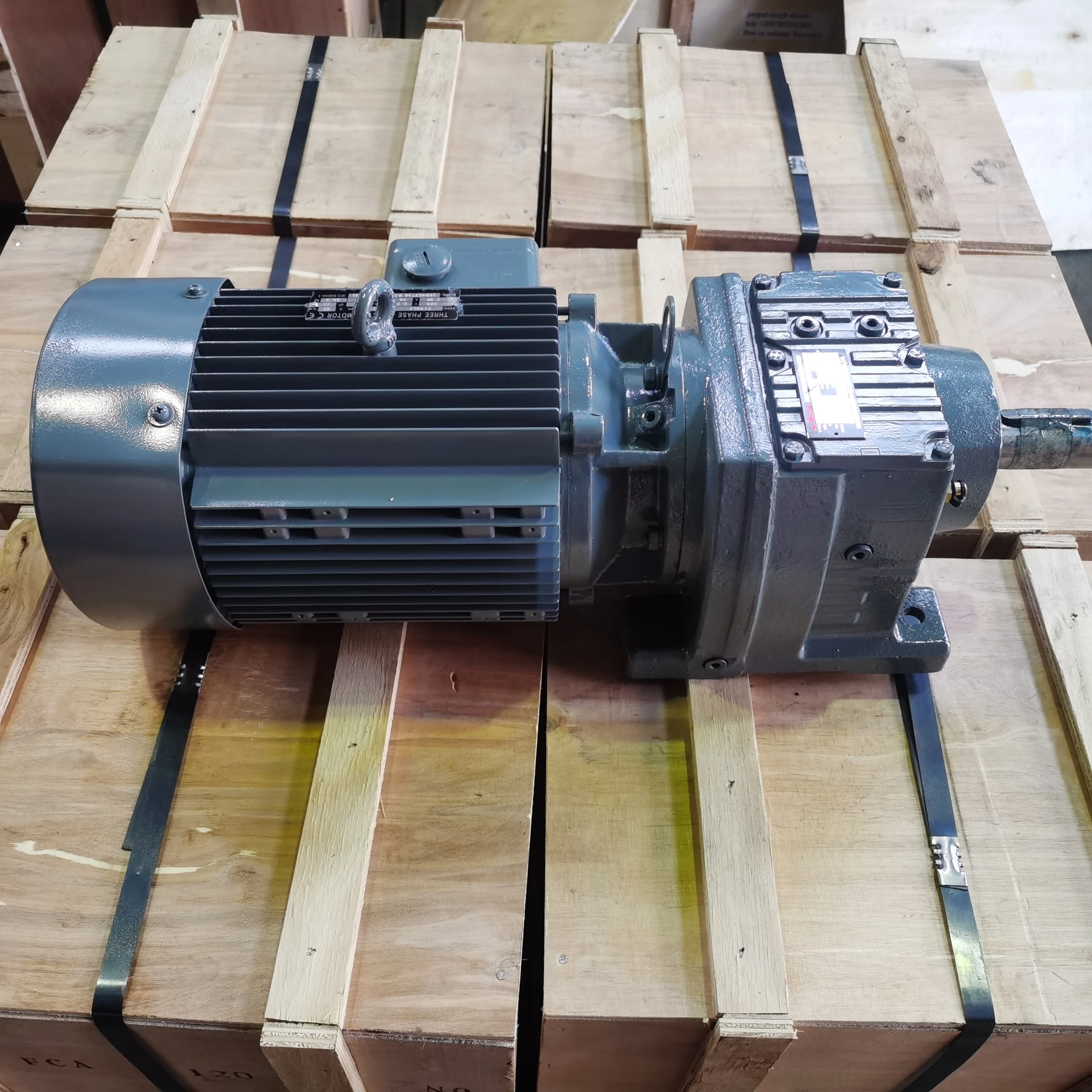 R Series Gear Reducer Equivalent Motoriduttore Motoreductor Helical box Motor