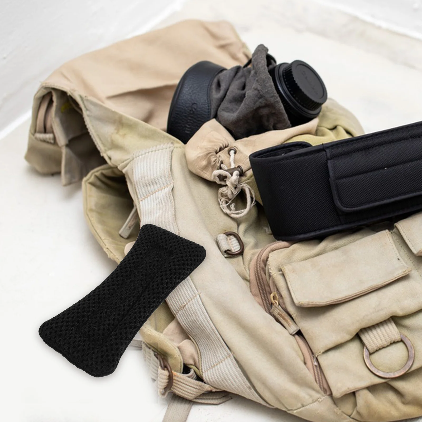 

Backpack Shoulder Pads Thickened Sweat-Wicking Anti-Slip Cushion For Outdoor Sports Gear Multi-Function Strap Pads For Bags