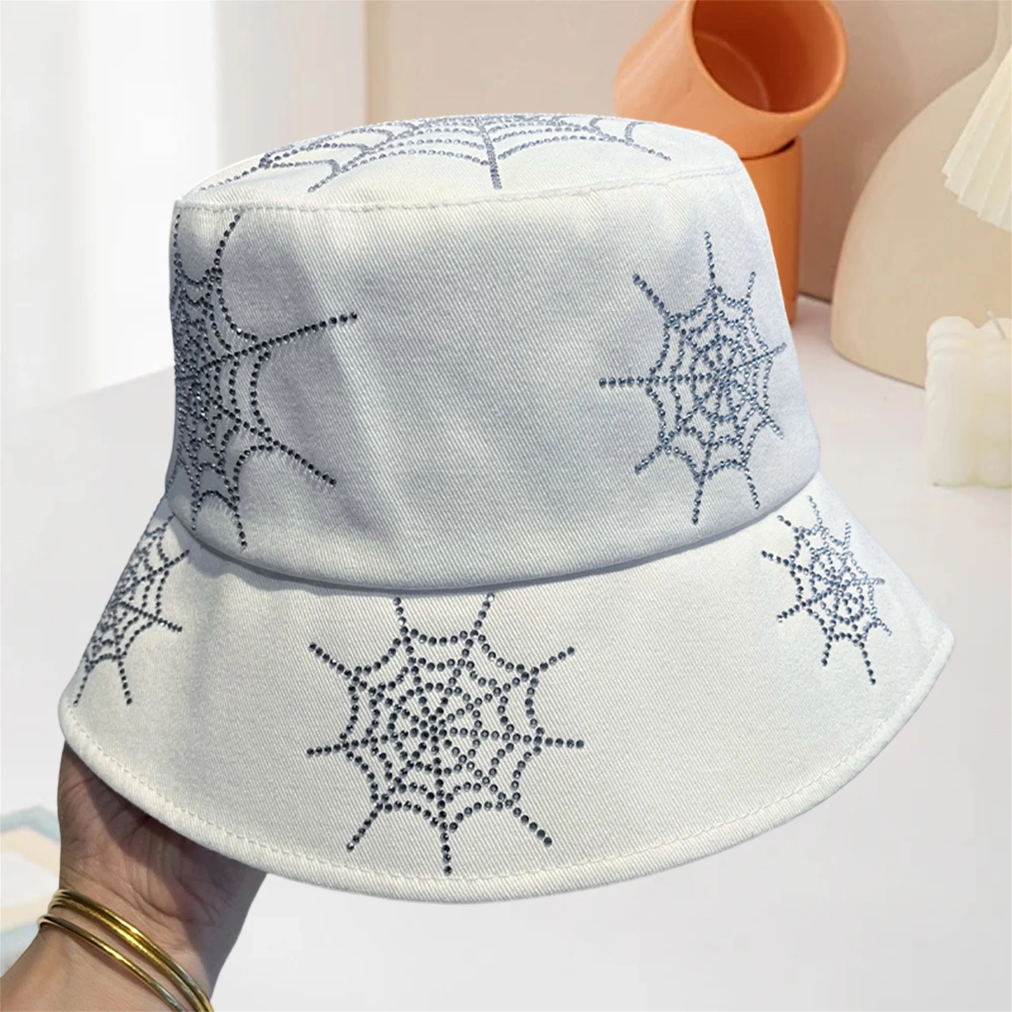 Sombrero Fedora de ala ancha estilo vintage para mujer con elegante detalle de plumas y correa ajustable para la barbilla para actividades al aire libre y