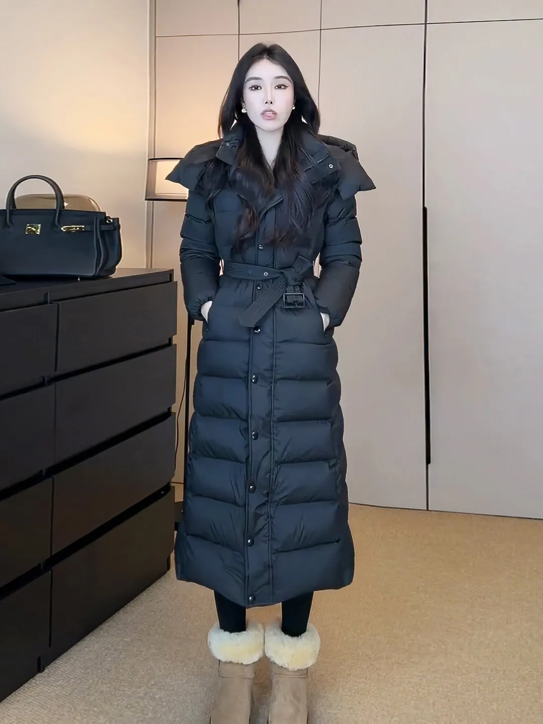 

Утепленное пальто средней длины с эффектом похудения, белое, с перьевым наполнителем, приталенное, для повседневной носки, зимняя верхняя одежда