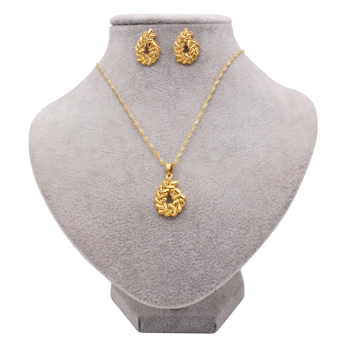 New Dubai Gold plated Accessories Jewelry Sets Wedding Bride bridal Necklace/Pendant/Earrings gifts for women set