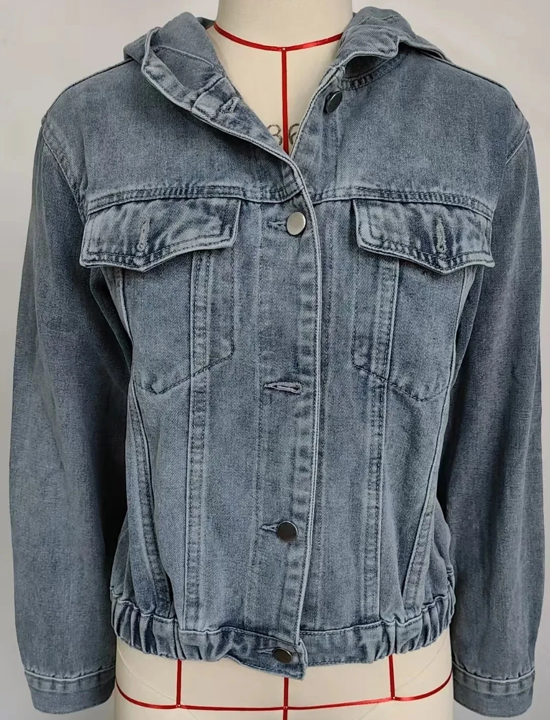 

Women Denim Jacket Hooded Coat Single Breasted Turn Down Collar Pockets Washed Overcoat Jeans Vintage Outerwear Streetwear