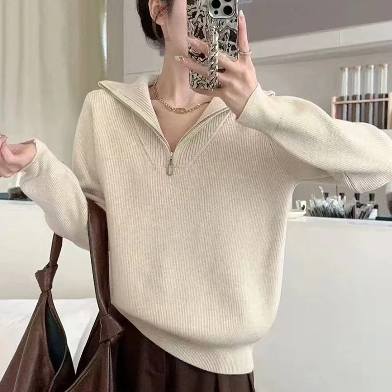 เสื้อสเวตเตอร์แขนยาวผู้หญิงแบบเรียบง่าย สไตล์ลำลอง แฟชั่น ทันสมัย ผ้าถัก คอซิปครึ่งตัว สีพื้น