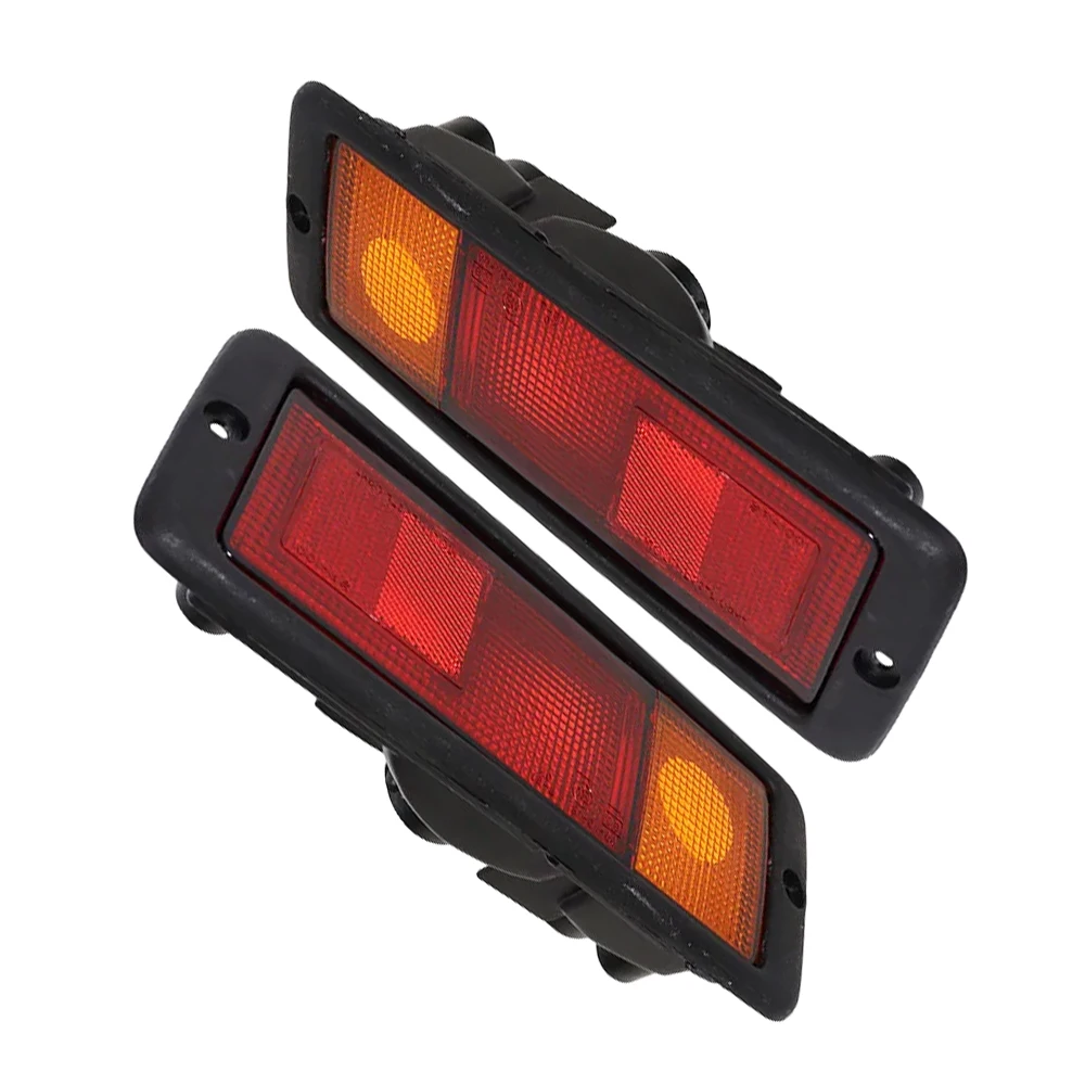 

MB124963 Rear Bumper Light Cover (No Bulb) for Mitsubishi Pajero 1992-1999 MB124964