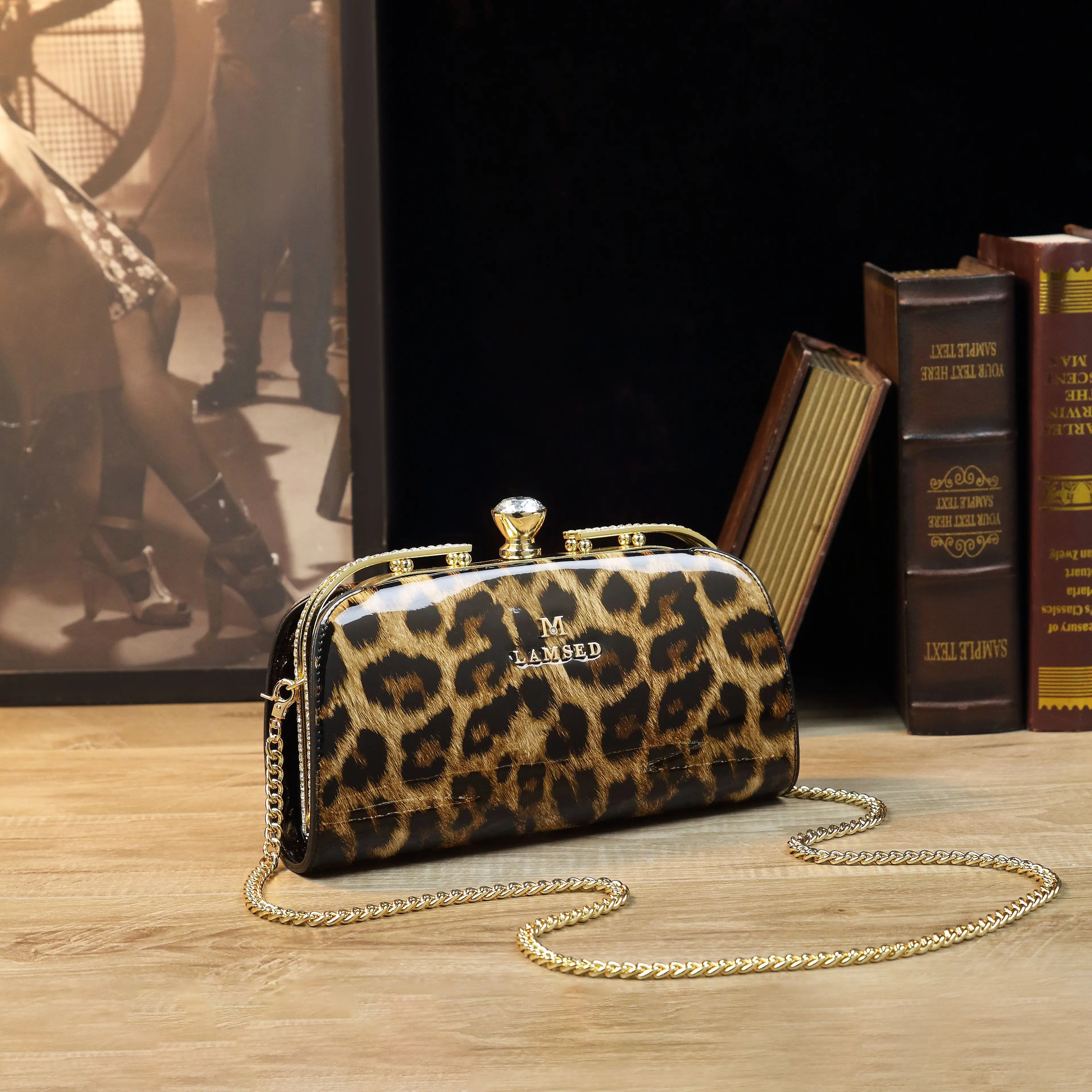 Handheld Bag With Diamond Inlaid Bag Aristocratic Temperament  Women\'s SHoulder Bag Leopard Pattern High end Handbag