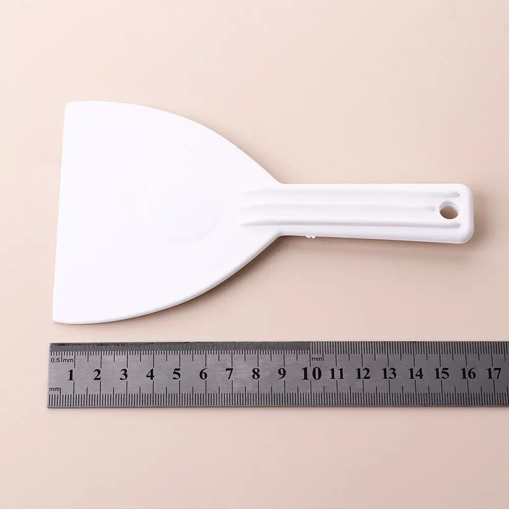 Pizza Fondant Icing Trimming Plastic with Handle Chopper Bench Scraper Dough Cutter