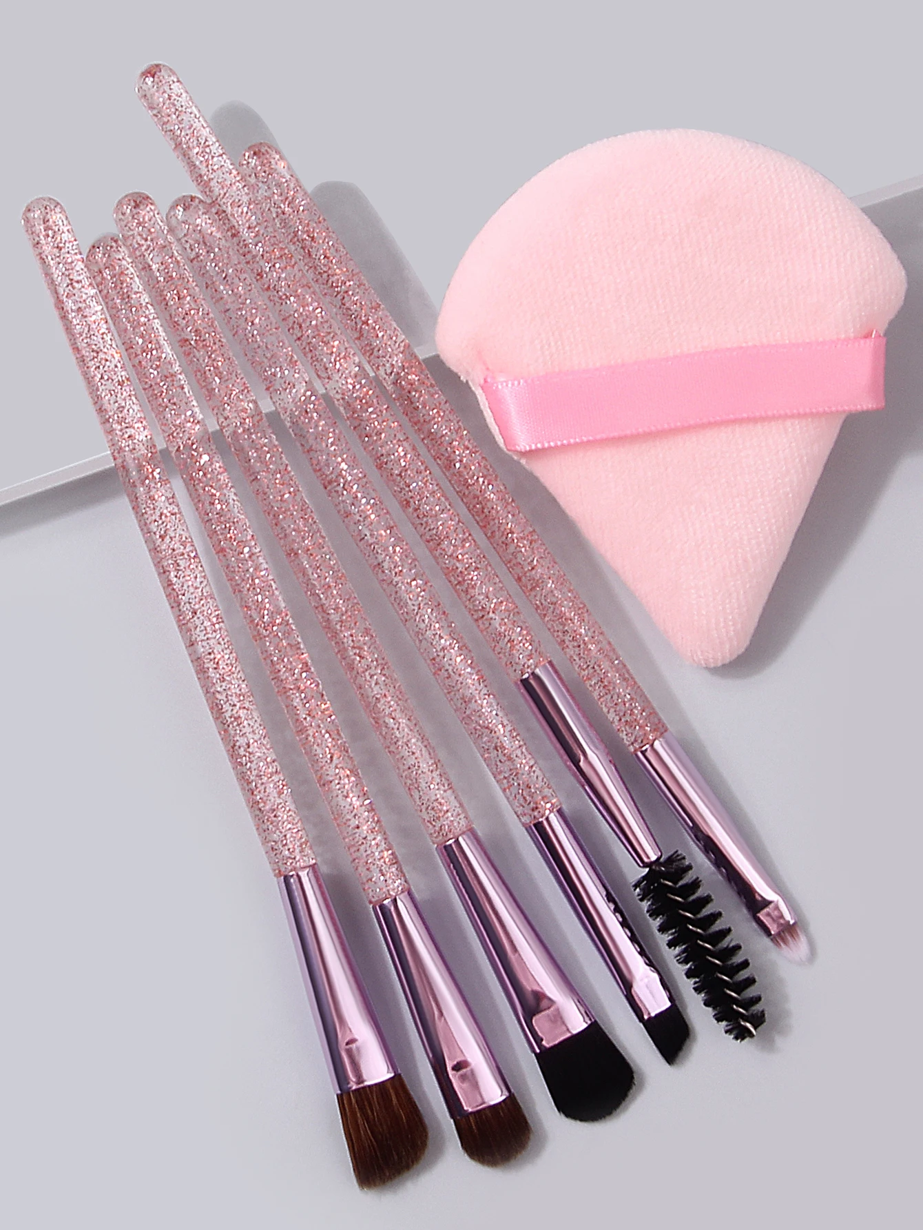 6 ชิ้น Glitter Eye ชุดแปรงแต่งหน้า, อายแชโดว์ผสมรายละเอียดแปรง, แปรงมาสคาร่า + 1 ชิ้นนุ่มสองด้านสามเหลี่ยมแป้งพัฟ