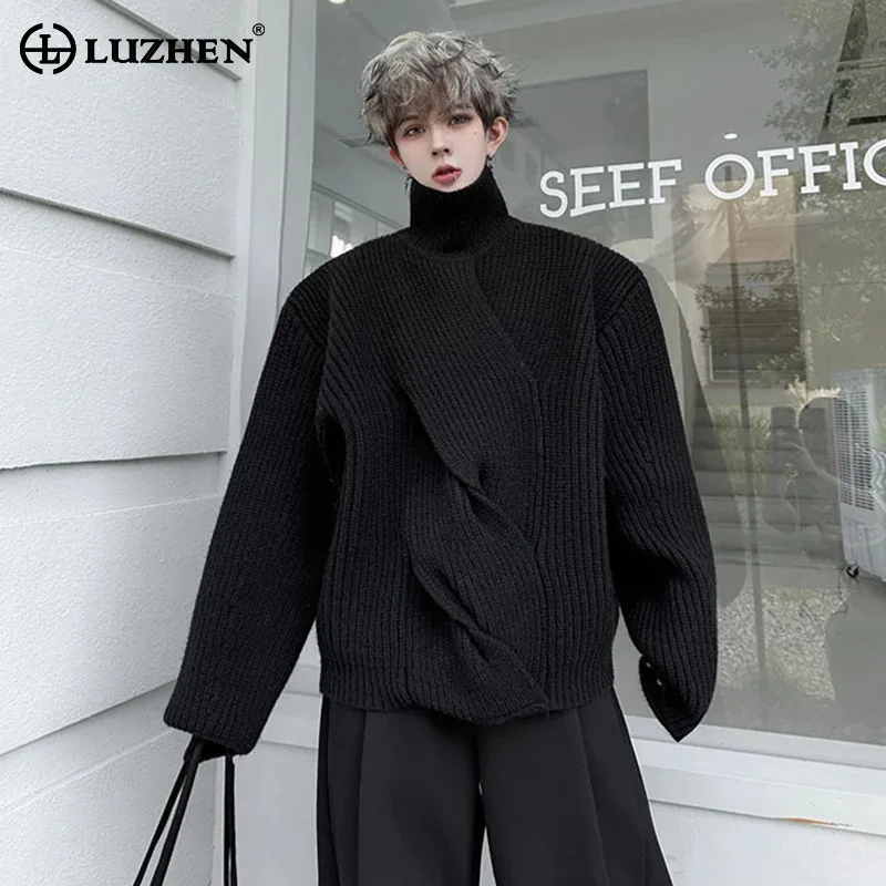 

LUZHEN 2025 Winter Original Cross Patchwork Design Solid Color Knitted Turtleneck Pullover Men's Handsome Stylish Sweater JY4878