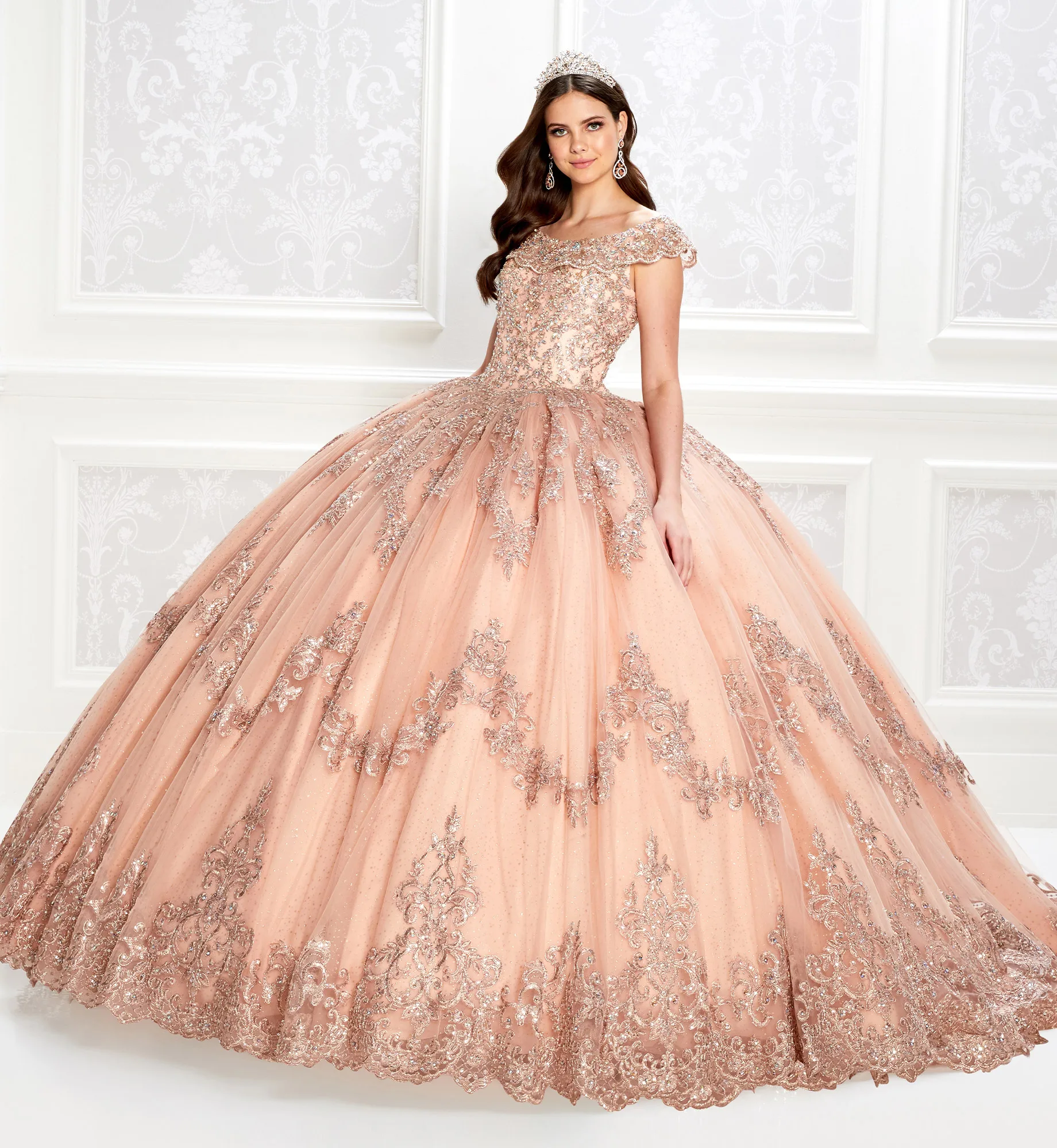 Puffy Quinceanera Dresses Ball Gown Cap Sleeves Tulle Appliques Beaded Mexican Sweet 16 Dresses Charro 15 Anos