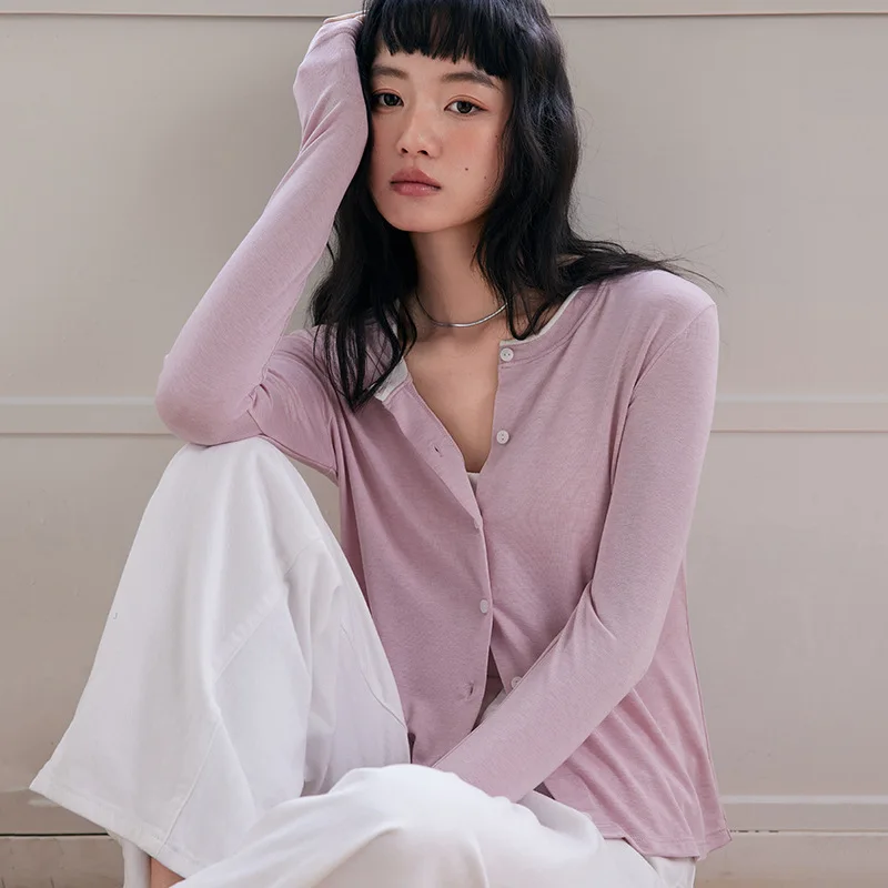 

Весенне-летняя шелковая шерстяная базовая рубашка на пуговицах для женщин, кардиган из лиоцелла, облегающий вязаный топ с длинными рукавами