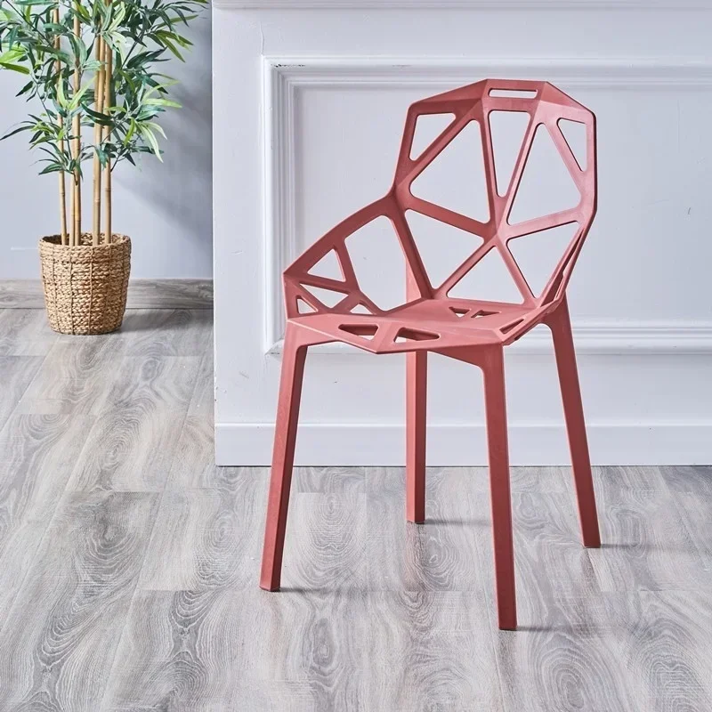 Silla de comedor minimalista moderna, muebles de cocina para el hogar, respaldo de plástico grueso nórdico, silla de ocio, asiento de terraza rojo de red