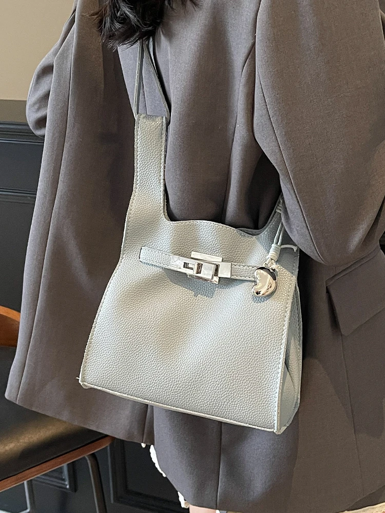 

Faionable Women's Buet Handbag oulder Crossbody Bag Soft PU Leather Casual Tote Bag Trendy Spring 2025 New Arrival