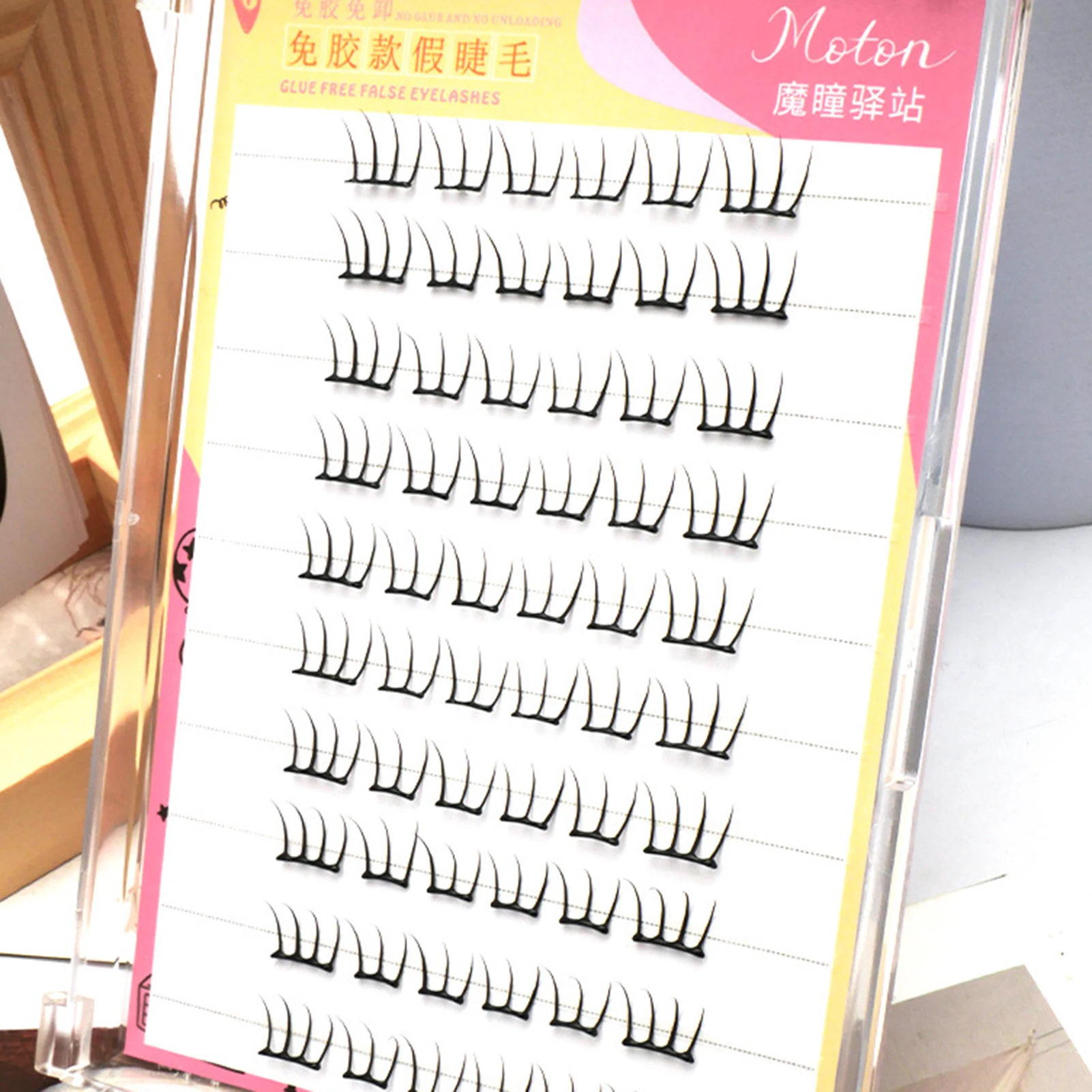 Ultra Lightweight False Eyelashes Comfortable Self-Adhesive Natural Dye Strip Lashes for Daily makeup Women
