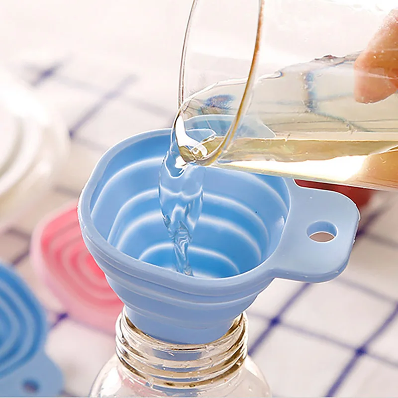 1 Pc Square Shaped Silicone Folding Funnel Household Liquid Dispensing Portable Funnel Kitchen Tool