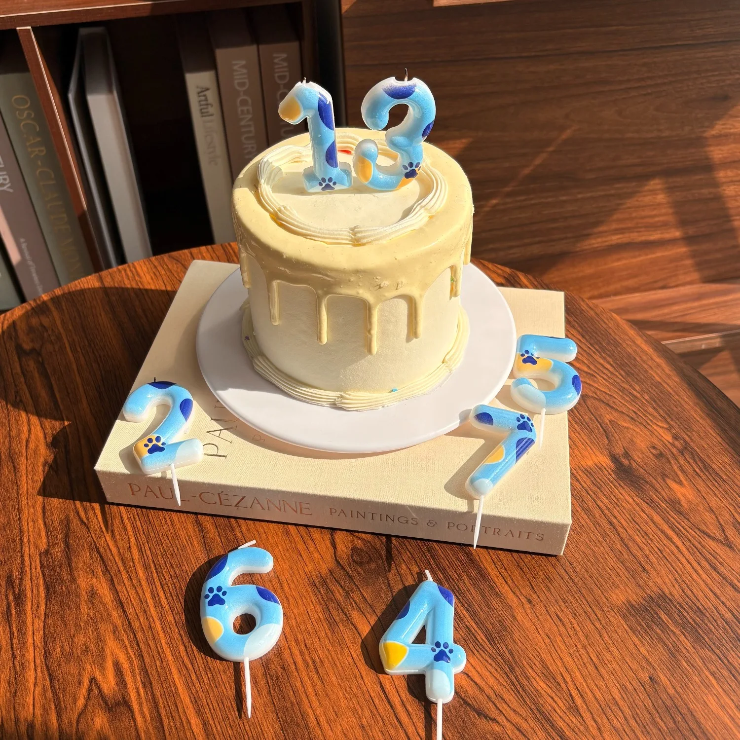 1 Stück Blaue Hundepfoten-Geburtstagskerze mit Nummer 1-7, Kuchen- und Cupcake-Topper für Geburtstagsfeiern