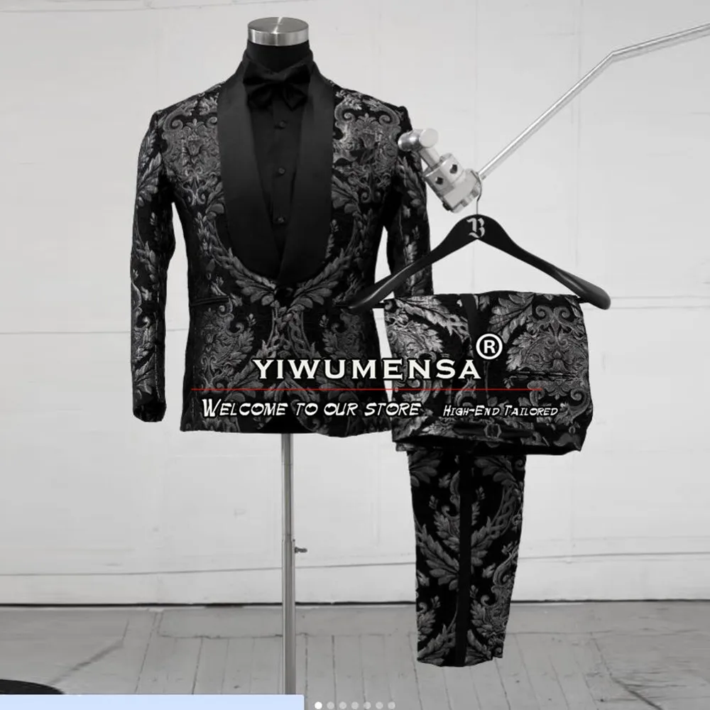 

Vintage Jacquard Wedding Suits For Men Slim Fit Black Peaked Lapel Floral Jacket Pants 2 Pieces Groom Tuxedos Custom Made Blazer