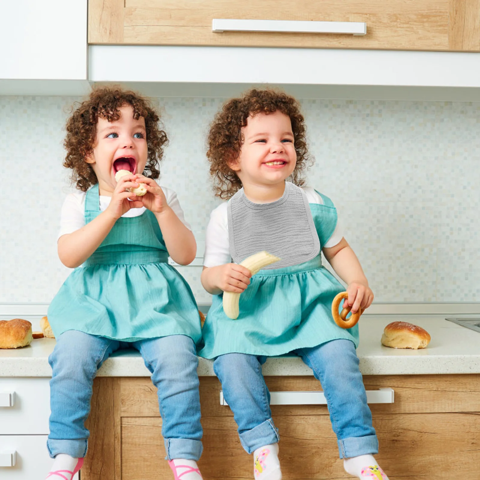 2Pcs 아기 턱받이 흡수성 면 반다나 부드러운 유아 침 물티슈 신생아 식사 수건 가볍고 편안한 아기 용품