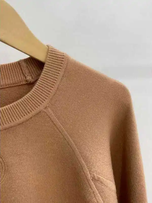 

Женский вязаный свитер с вышивкой букв, круглым вырезом, длинными рукавами, свободного кроя, имитация двухслойности, из тонкого материала